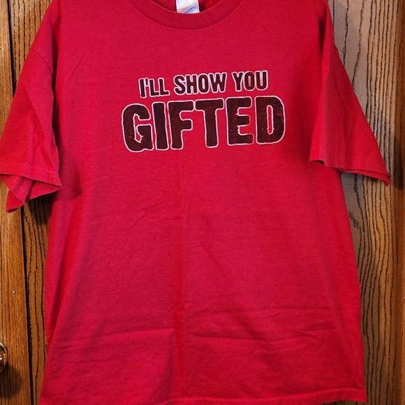 Tennessee River Tops - Tennessee River Red Christmas 🎄 T-shirt size Large